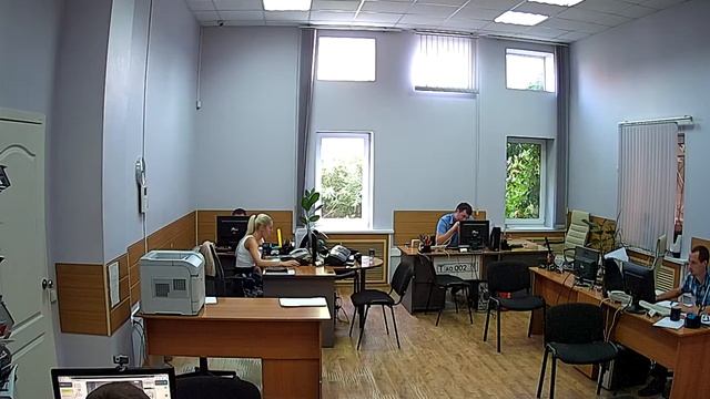 Пример видео с Ip камеры 1.3Мп в помещении.