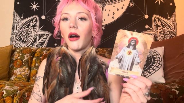 Unboxing and First Impressions: The Mary Magdalene Oracle by Meggan Watterson смотреть онлайн