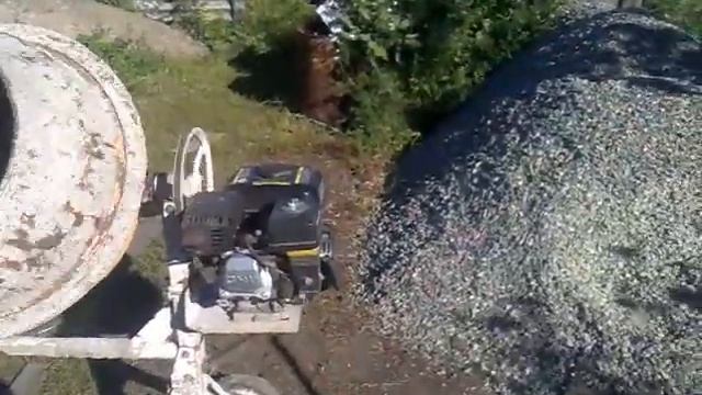 Бетономешалка с двигателем Lifan 4л.с смотреть онлайн