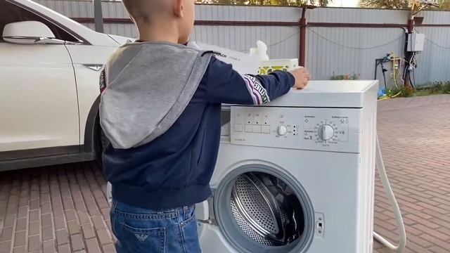 Уход за стиральной машинкой: чистка фильтра, приемника порошка, резинок и кислотная стирка смотреть онлайн