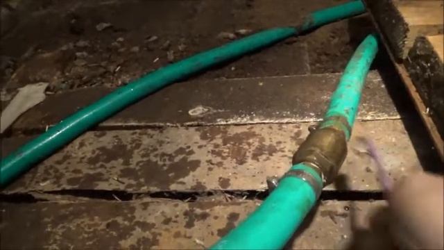 Магистральный фильтр Аквабрайт устанавливаем.