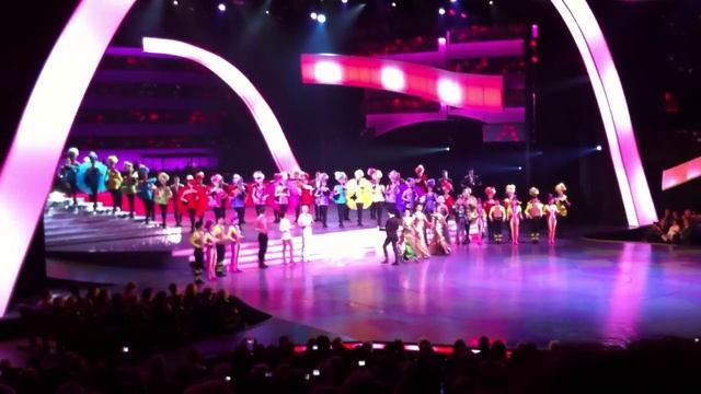 Show Me - Friedrichstadt-palast - Bows смотреть онлайн