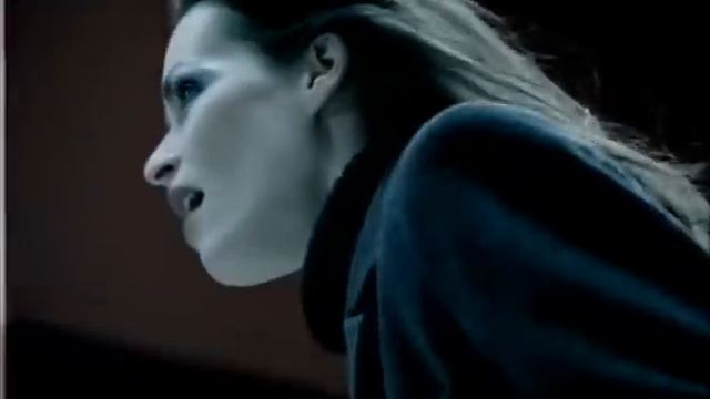 The Corrs - So Young [Official Video] смотреть онлайн