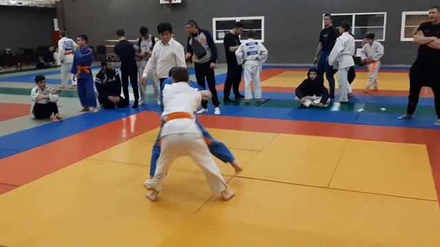 Схватка за 3 место. Спина с колен по дзюдо смотреть онлайн