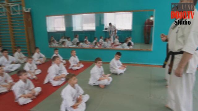 БРОВАРЫ. ВРУЧЕНИЕ ПОЯСОВ по КАРАТЕ СК "СПАРТАНЕЦ" смотреть онлайн