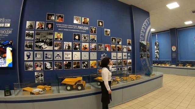 Сбросил БЕЛАЗ с обрыва в пропасть!!! Тур де Жодино))) часть 1 смотреть онлайн