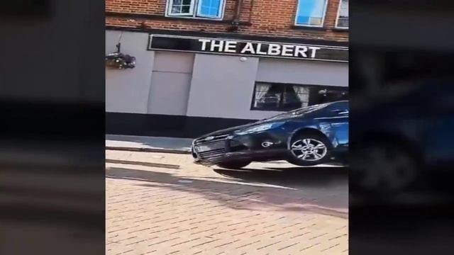 Феерические идиоты за работой. Сборник приколов 2022. Ep175 смотреть онлайн