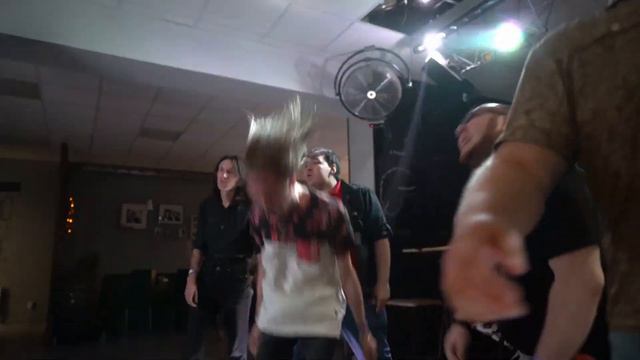 SODA - Suite Pee смотреть онлайн