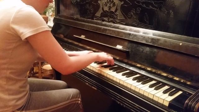 Звучание советского пианино "Красный Октябрь" 1950 г.вып. в г. Ленинграде. смотреть онлайн