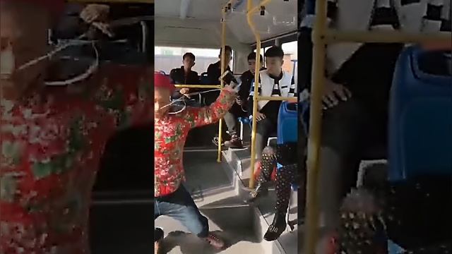 Китайский Улетчик?? смотреть онлайн