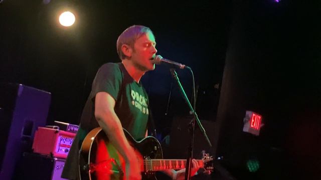 Geoff Rickly- Understanding In a Car Crash (end cut off) 7/31/2023- the Ottobar-Baltimore MD смотреть онлайн