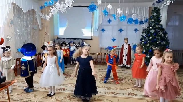 Танец "Потолок ледяной" смотреть онлайн