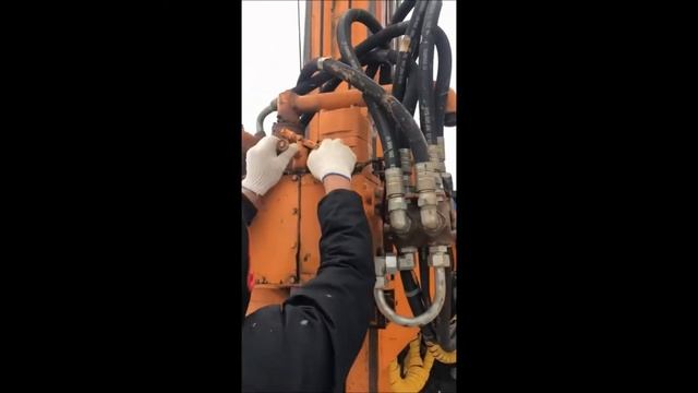 Буровая установка на базе КАМАЗ Вездеход. смотреть онлайн