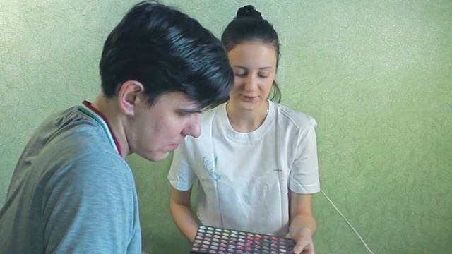 AL ? Меня красит парень! Макияж от "первоклассного" визажиста смотреть онлайн