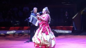 Н.Кадышева в  Новосибирске - По полю по чистому