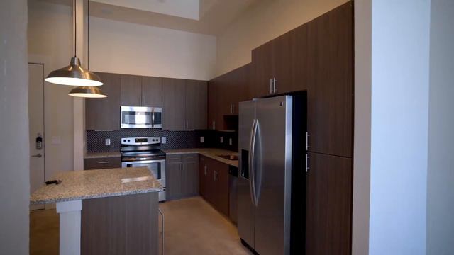 Magnolia Loft Tour on Vickery смотреть онлайн