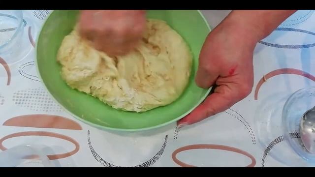 Калач саратовский с кунжутом и маком. Рецепт дрожжевого теста смотреть онлайн