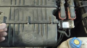 замена воздушного  фильтра  Фиат Альбеа