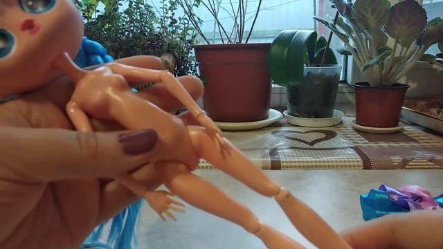 Подделка ЛОЛ единорожка! Распаковка трёх больших кукол ЛОЛ с настоящими волосами до пяток! смотреть онлайн