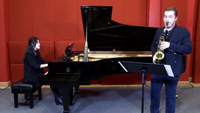 A.Piazzolla - Cafe 1930 for sax and piano (arr. for alto saxophone: I. Varchenko) смотреть онлайн