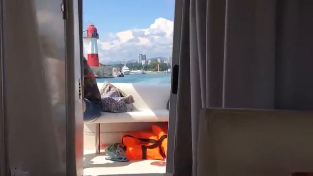 Салон яхты BAYLINER 288 "ЛИДИЯ" смотреть онлайн