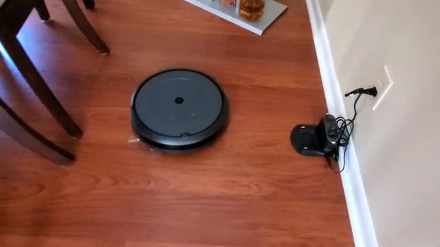Roomba i4 4150 Review - Not as smart as you think 10/2021 смотреть онлайн