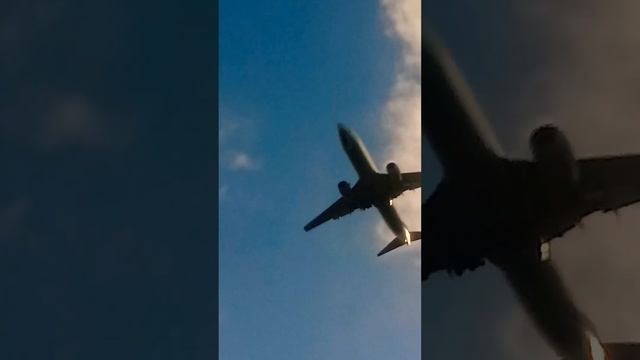 @Stuttgart airport смотреть онлайн