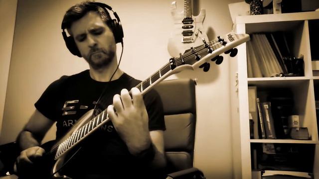 Joe Satriani - Made Of Tears смотреть онлайн