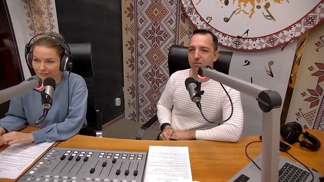 Прикоснитесь к прошлому: магия антиквариата в вашей квартире смотреть онлайн