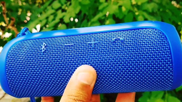 JBL FLIP 3 UNBOXING (LIVE WATER TEST) 10 HOURS PLAY TIME/POWERFUL BASS IN HINDI смотреть онлайн