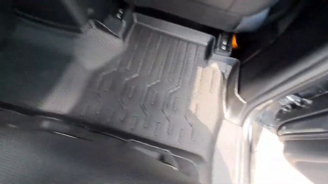 Hippo Techmat Basic Variant for Nissan Terra with Full Cargo Tray смотреть онлайн