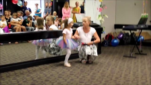 Трогательный стих для мамы | ✔ Америка Сан-Диего смотреть онлайн