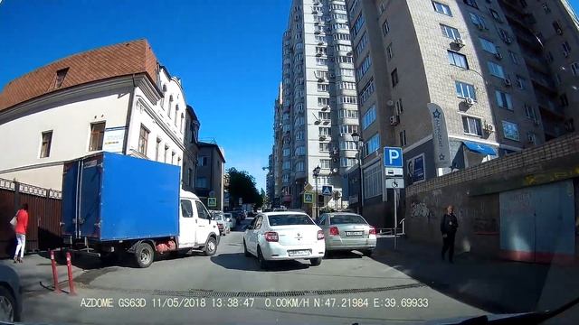 Регистратор AZDOME GS63D. Дневная запись основной камеры смотреть онлайн