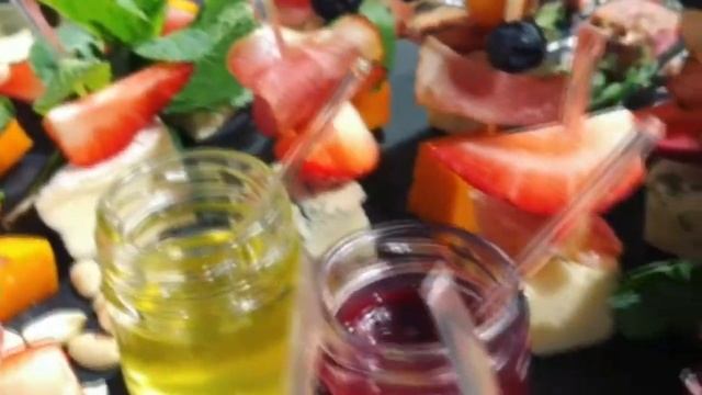 Роял Кейтеринг Иркутск - выездные банкеты, фуршеты, кофе брейк и барбекю смотреть онлайн
