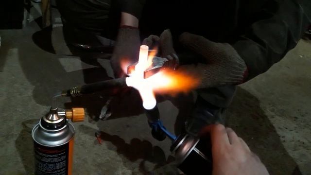 Сопло для пескоструя из свечи зажигания Bosch platinum! смотреть онлайн