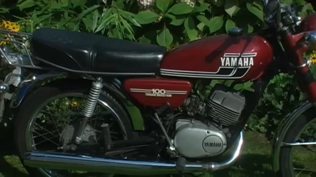Yamaha RS 100 red смотреть онлайн