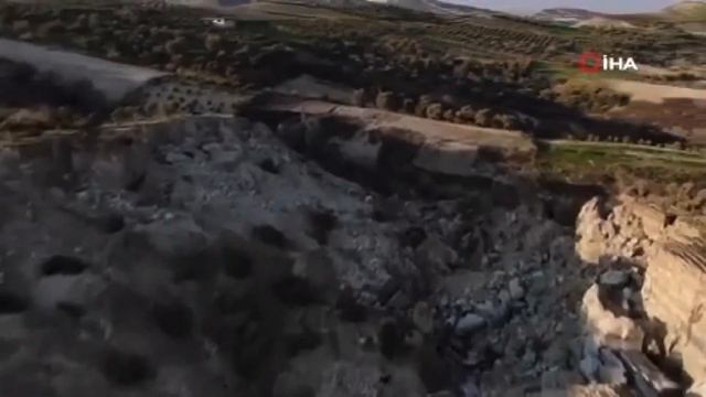 Разлом после землетрясения в Хатае, Турция. смотреть онлайн