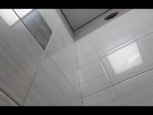 ФИШКА ! ЗАТИРКА ШВОВ ПЛИТКИ ! ПРИМЕНЯЕМ герметик СИЛИКОНОВЫЙ! КАК ЗАТИРАТЬ швы на ПЛИТКЕ