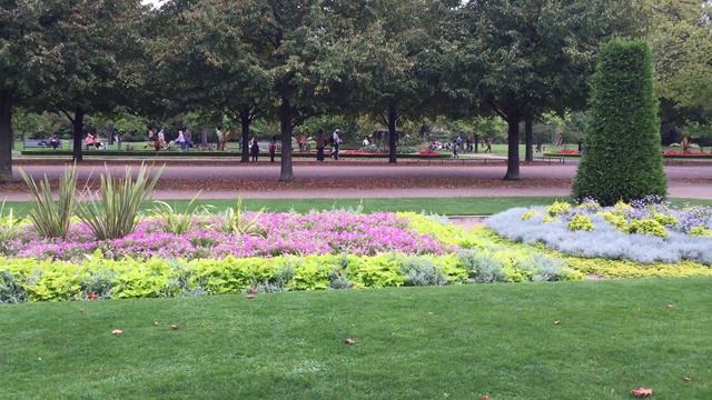 The Regent's park in London смотреть онлайн