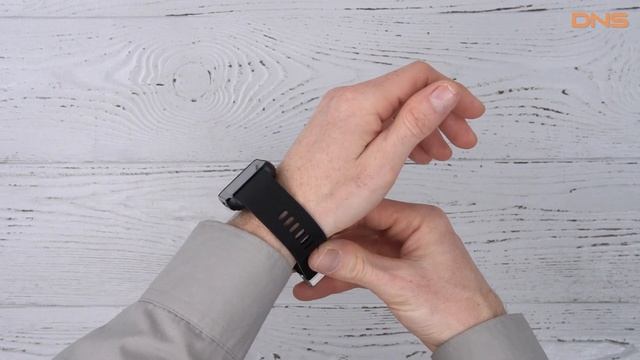 Распаковка смарт-часов Garmin Forerunner 35 / Unboxing Garmin Forerunner 35 смотреть онлайн