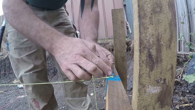 Using a string line like a pro - How to Tie off a string line- quick and simple trick смотреть онлайн