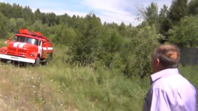 Васильков нефтебаза БРСМ пожар перекинулся горит лес 09.06.2015 смотреть онлайн