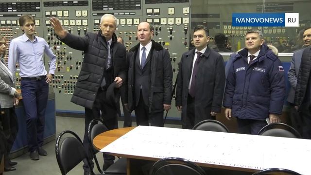 Станислав Воскресенский с главой Россетей в ИГЭУ смотреть онлайн