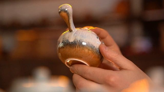 Чайник из Цзиндэчжэнь — универсальный солдат? Заварит любой китайский чай | Чайная мастерская смотреть онлайн