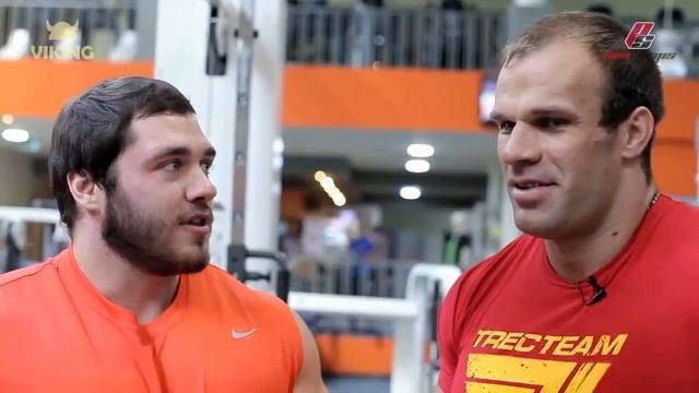 Андрей Скоромный и Денис Цыпленков смотреть онлайн