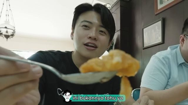 COBAIN GUDEG, KELILING MUSEUM, BIKIN BATIK di SOLO смотреть онлайн