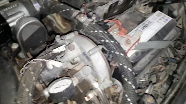 Renault Megane II 2009, falla y cuesta acelerar смотреть онлайн