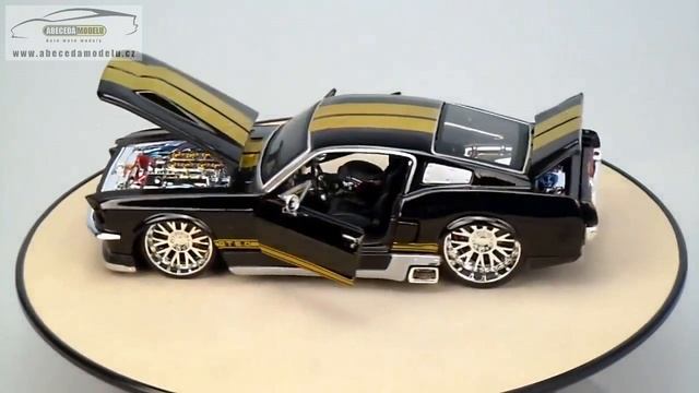 FORD MUSTANG GT 1967 Maisto 1/24 смотреть онлайн