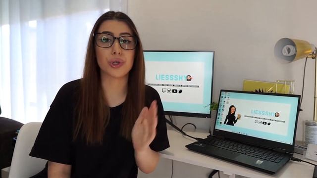 Feature-packed Philips Momentum 275M8 Gaming Monitor смотреть онлайн