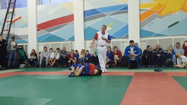 Схватка №29 VIII ежегодного Новогоднего турнира "White Year" по Самбо 25.12.2021 смотреть онлайн